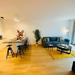 Chic One Bedroom Flat W Terrace&Parking