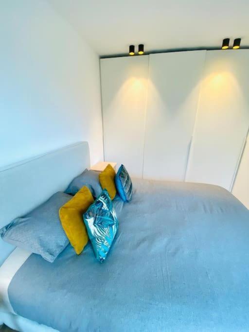 Chic One Bedroom Flat W Terrace&parking Appartement
