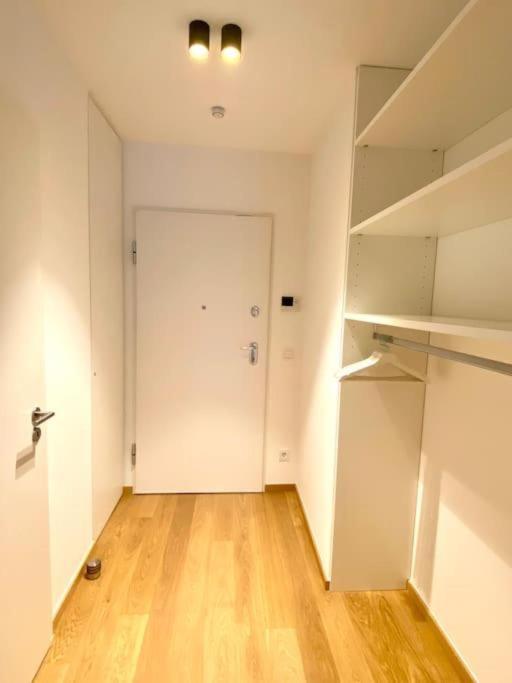 Appartement Chic One Bedroom Flat W Terrace&parking Luxembourg