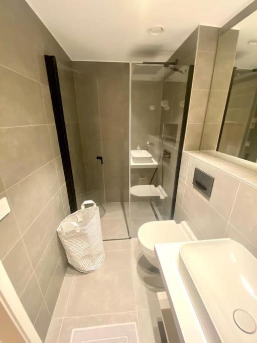 Chic One Bedroom Flat W Terrace&parking Luxembourg
