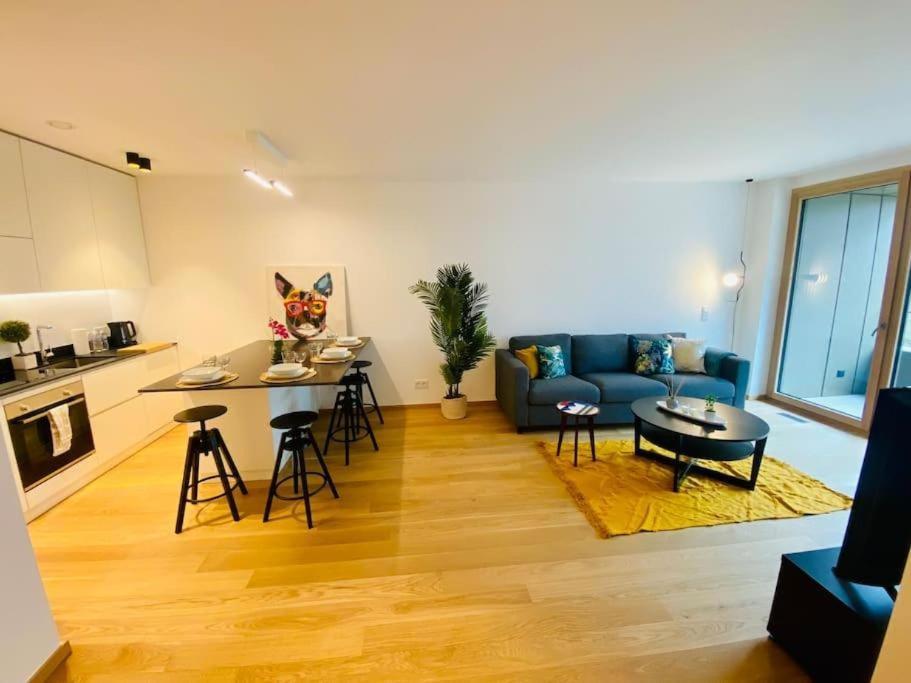 Appartement Chic One Bedroom Flat W Terrace&parking