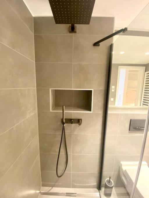 Appartement Chic One Bedroom Flat W Terrace&parking